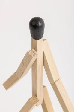 Discount Rotholz Matchman Figur Aus Eiche